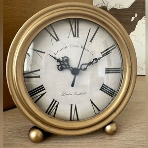 Edinburgh Clock Works Co~Table clock